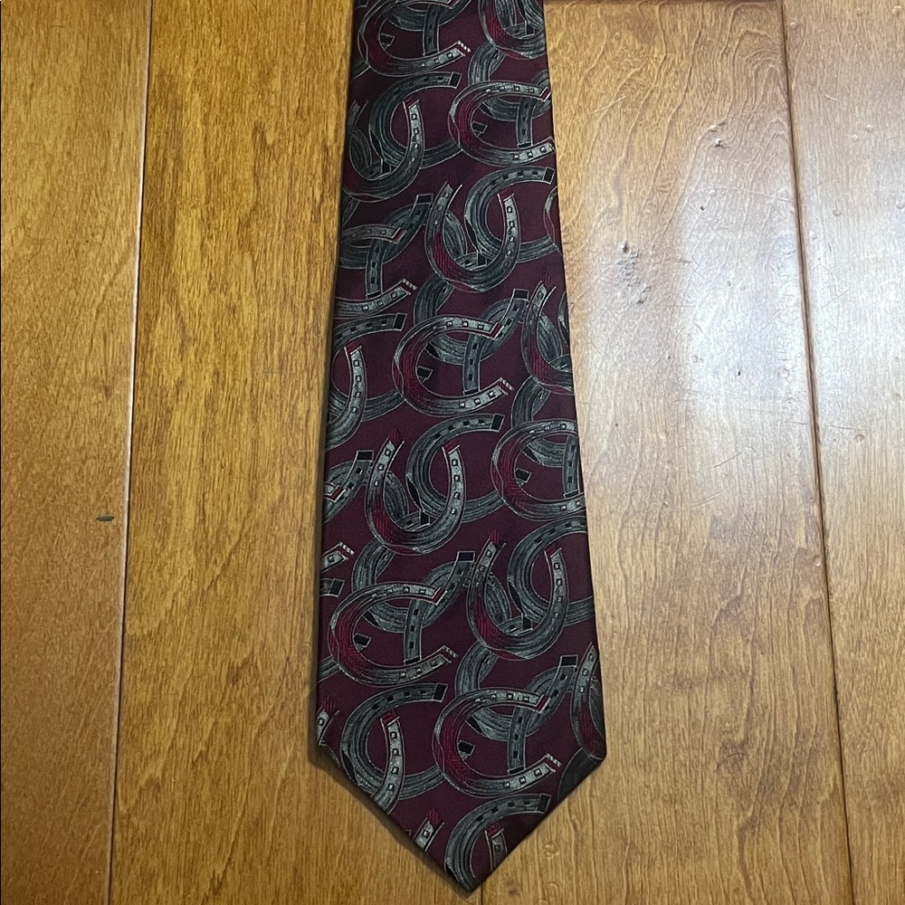 Polo Ralph Lauren Equestrian Horseshoe Tie 100% Silk Burgundy Preppy Old Money
